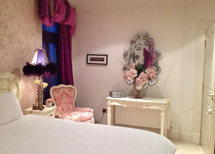 Westbrook Country House Летний дом